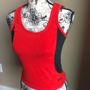 🌻3/$20🌻retro Fila athletic fitted tank